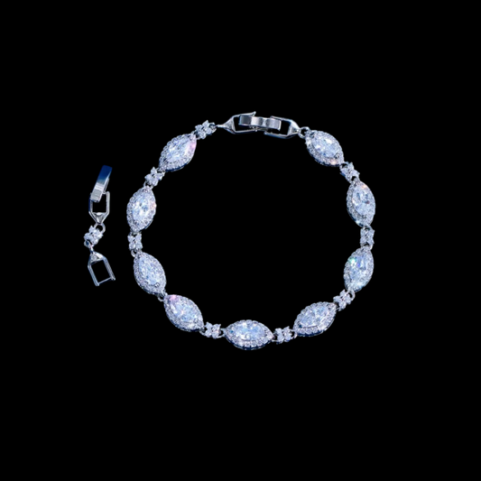 PEARL FLOWER BRACELET